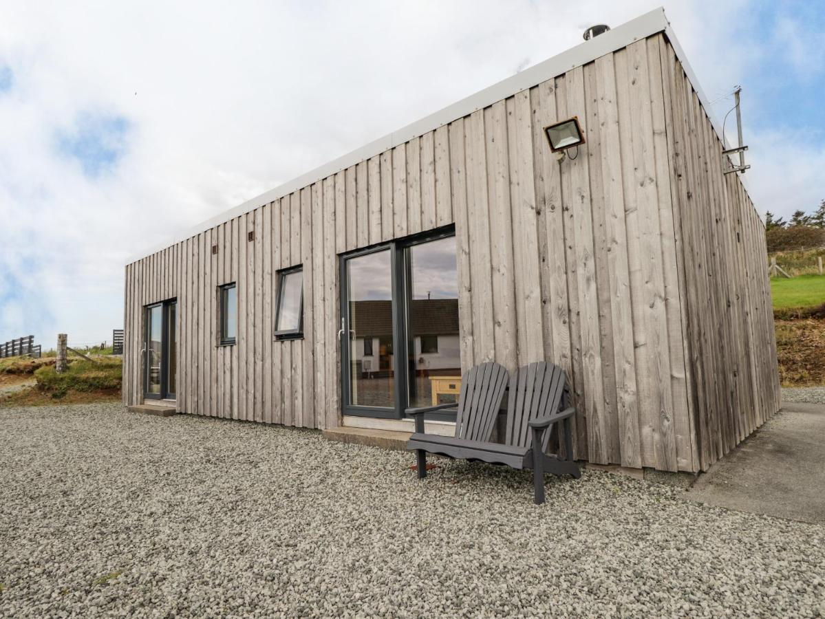 The Cabin Lonmore Bagian luar foto