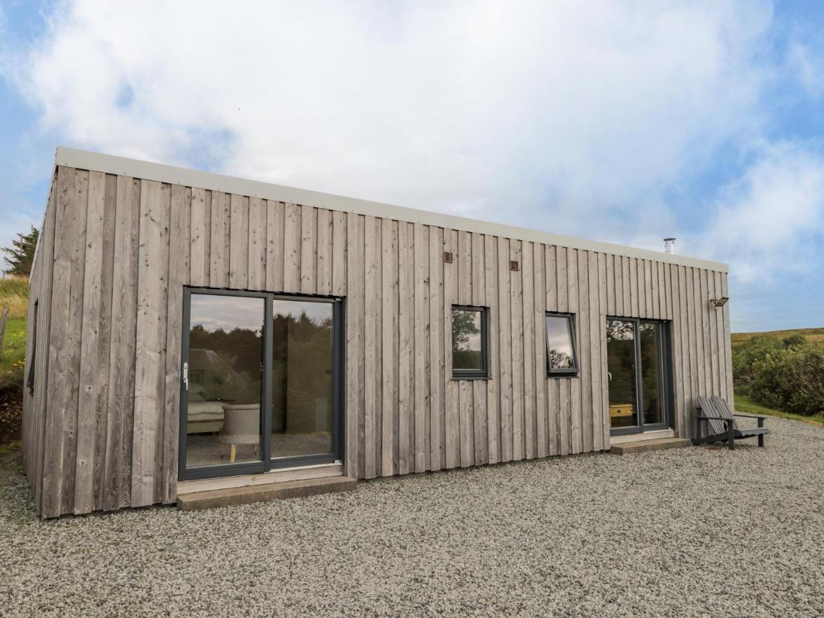 The Cabin Lonmore Bagian luar foto
